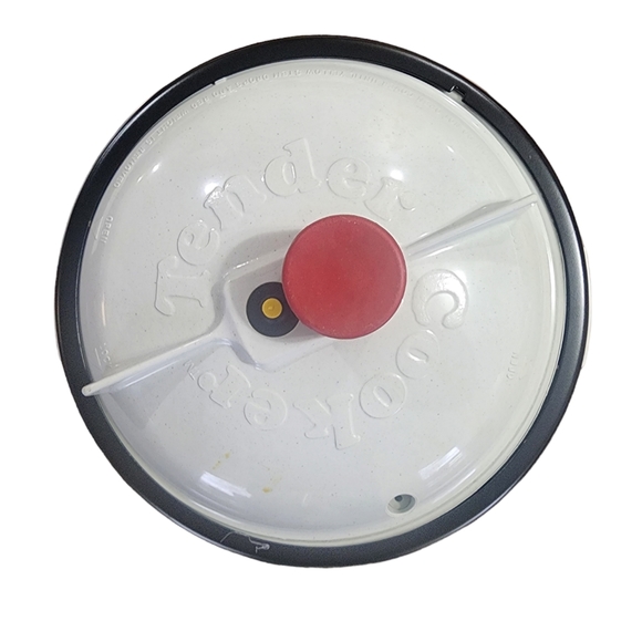 Betty Crocker Tender Cooker for the Microwave - Picture 3 of 8